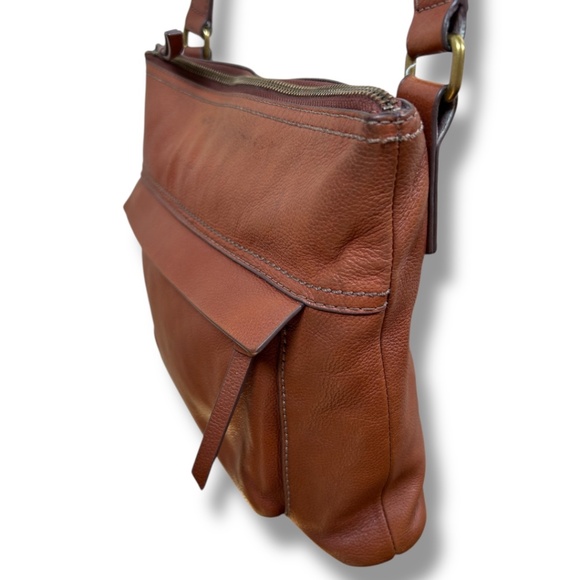 4/$20 Fossil Aida Small Crossbody Bag Brown Leather – Adjustable Strap - Picture 6 of 14
